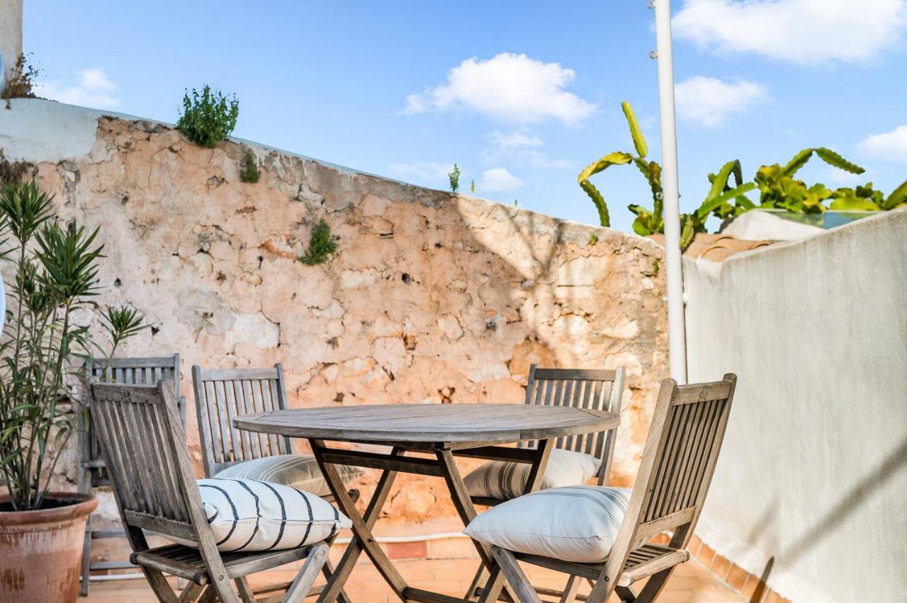Charmantes Und Modernes Stadthaus Casa Corazon Santanyi Bagian luar foto